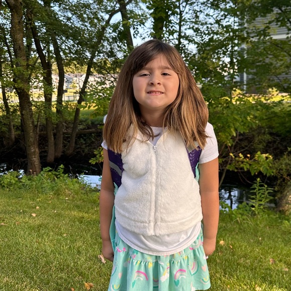 Hi. Iโm Lena. Iโm a Posh Ambassador. - Picture 4 of 6